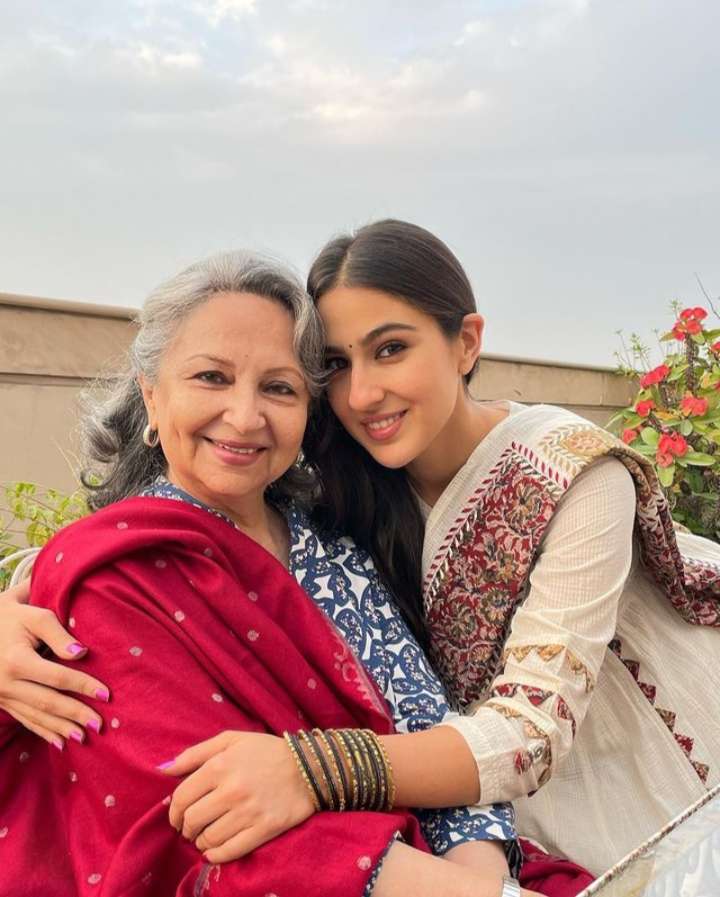 Sara Ali Khan with Grand Mom