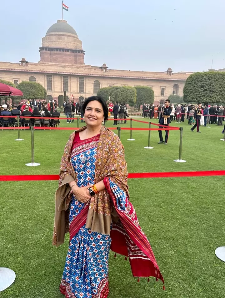 The Journalist outside Rashtrapati Bhawan