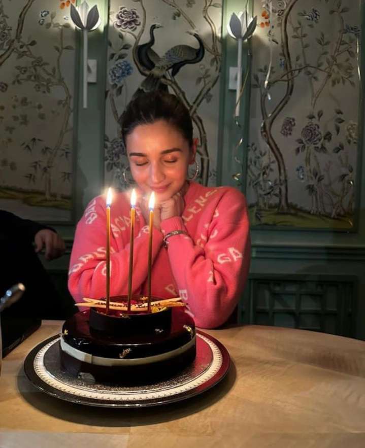 The actress celebrating her 30th birthday