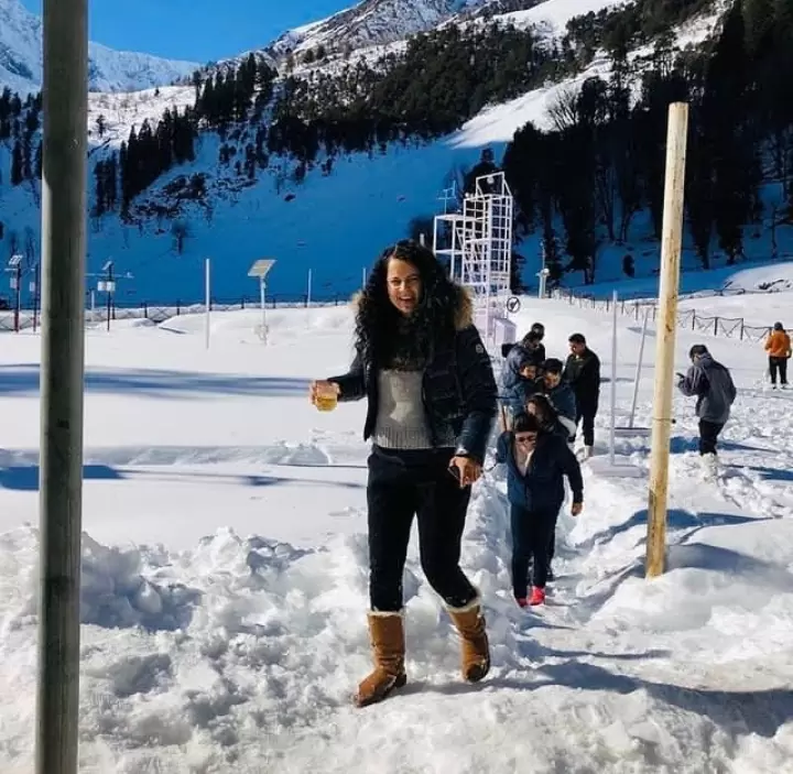 The actress while travelling to Shimla