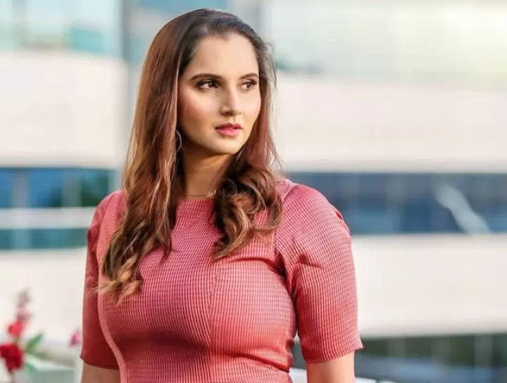 Sania Mirza Hair Color